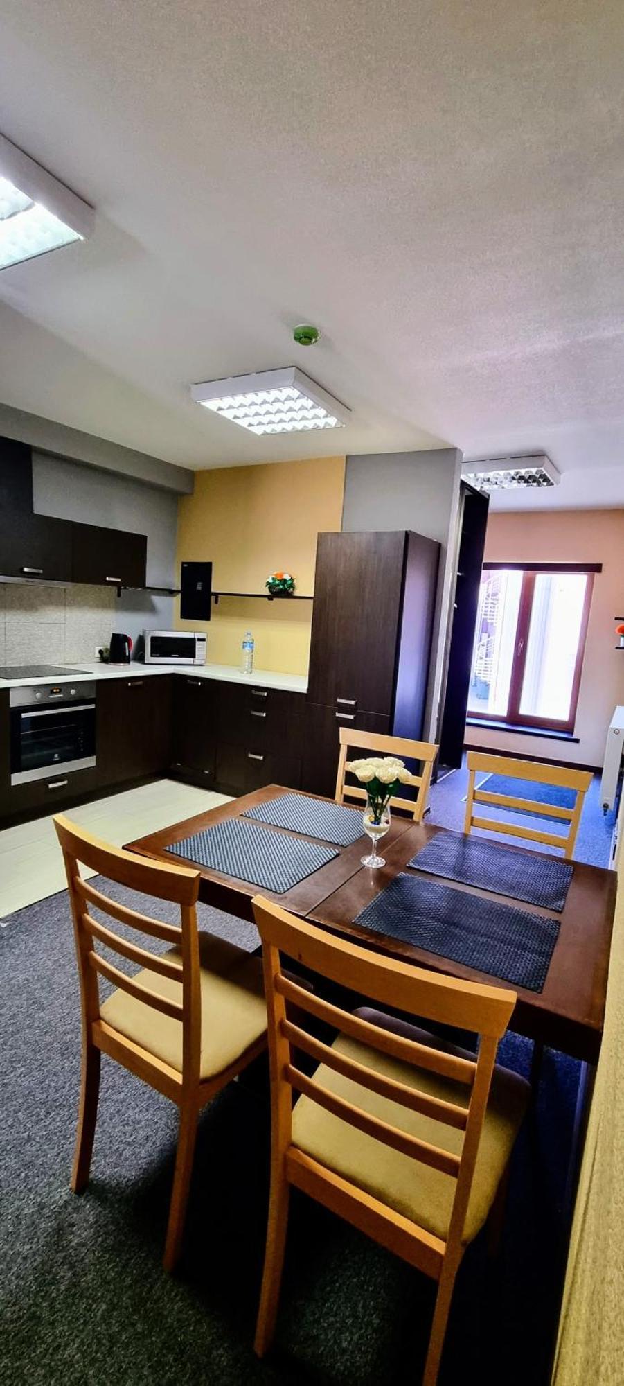 Cd Apartments Large 120 M فنتسبيلز الغرفة الصورة