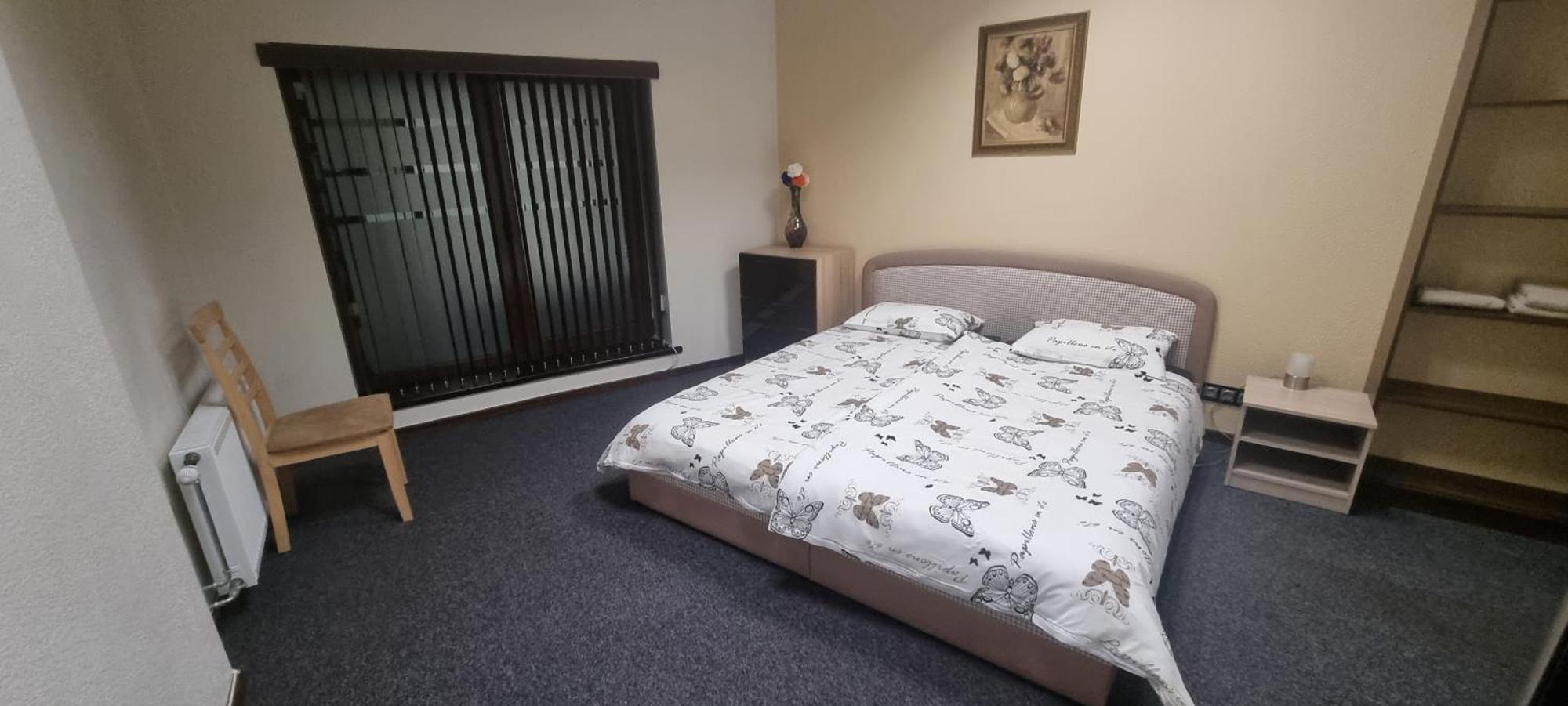 Cd Apartments Large 120 M فنتسبيلز المظهر الخارجي الصورة